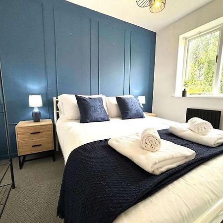 The Shrewsbury Stayscape - By Parydise Properties Ltd - Modern And Stylish 3 Bed - Perfect For Business Or Leisure Stays Bicton Eksteriør billede